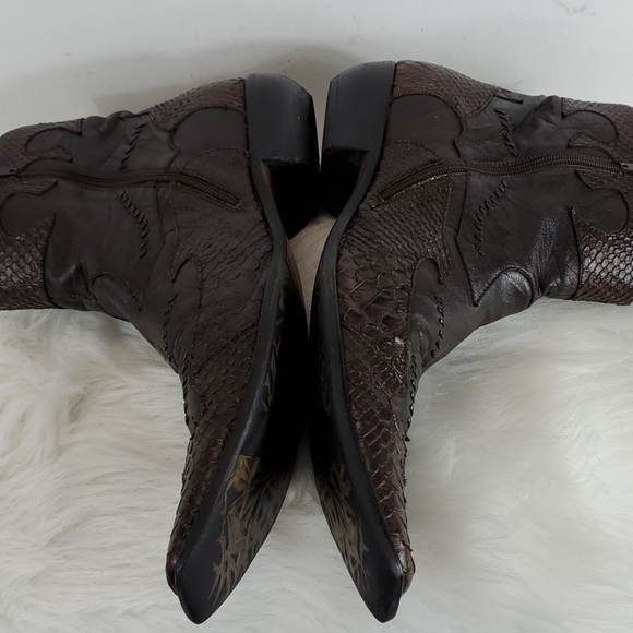 Banana Blues Rattler boots - Picture 2 of 9